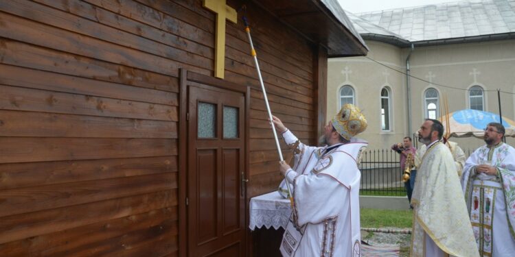 В Румъния осветиха първата църква в чест на св. Софроний от Есекс