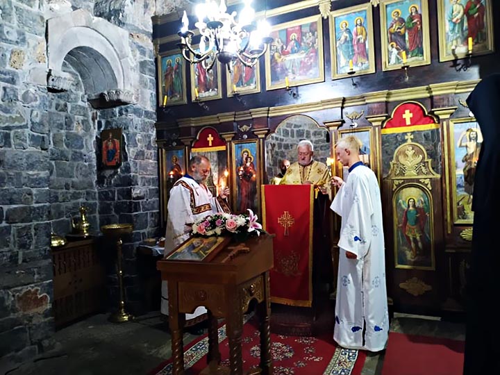 Слава Храма Светих апостола Петра и Павла у Бијелом Пољу