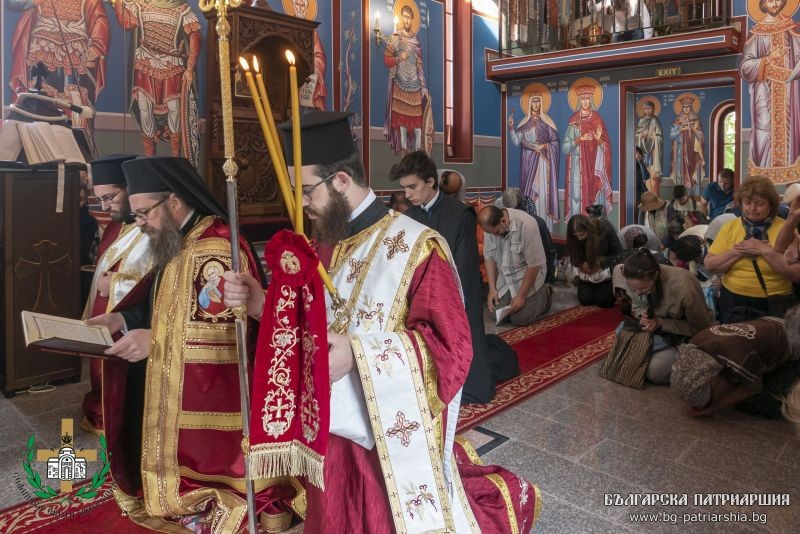 Освещаване на новопостроен храм „Св. Рафаил, св. Николай и св. Ирина“ до с. Волуяк