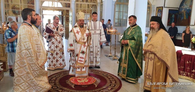 В навечерието на Илинден – митрополит Киприан служи в храм “Св. пророк Илия” в гр. Казанлък
