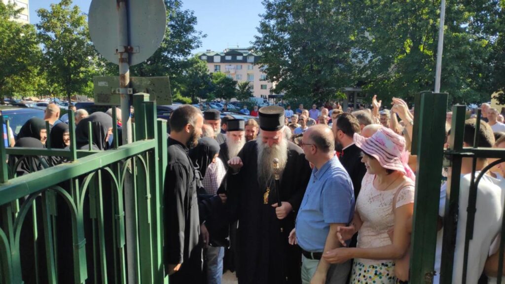 Настављено суђење владици Јоаникију и никшићким свештеницима