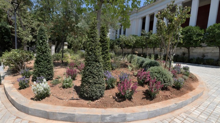 Άνοιξε ο κήπος του Εθνικού Αρχαιολογικού Μουσείου