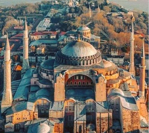 «Η ομορφιά θα σώσει τον κόσμο»