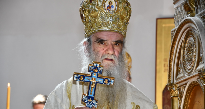 Митрополит Амфилохије у саборној цркви у Никшићу: Црногорска власт продаје вјеру за вечеру