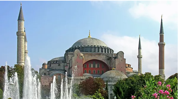 Помпео: США призывают Турцию сохранить собор Святой Софии в статусе музея