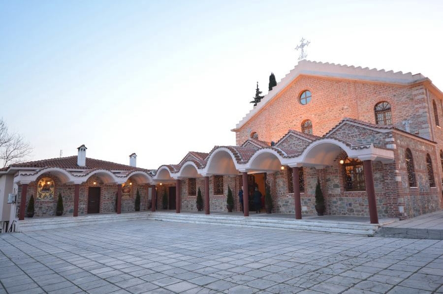 Θεομητορικό δεκαπενταλείτουργο στην Πυλαία – Πανστρατιά Προσευχής