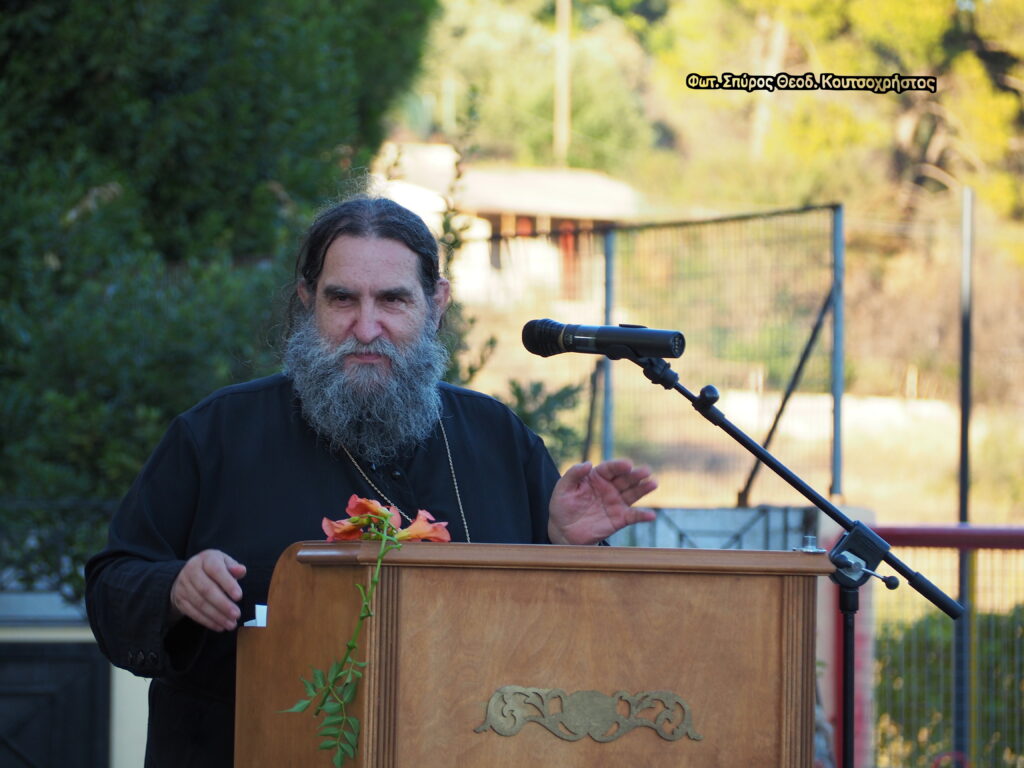 π. Ευάγγελος Πανικολάου: “Μίλαγα στους πέντε τοίχους …”