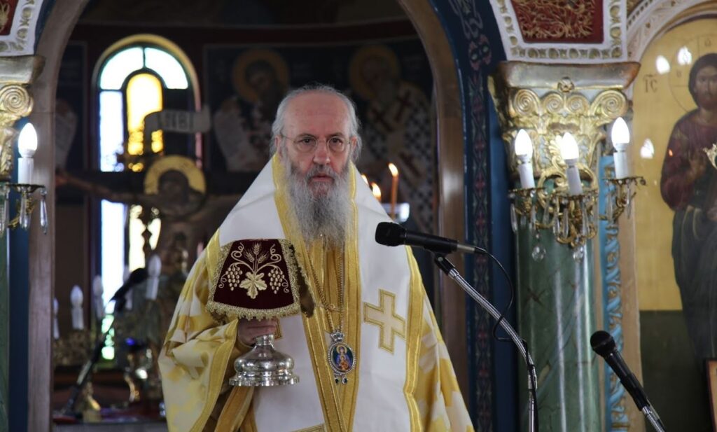 Οι ιερόσυλοι “έβαλαν φωτιά στον εαυτό τους και στο σπίτι τους”