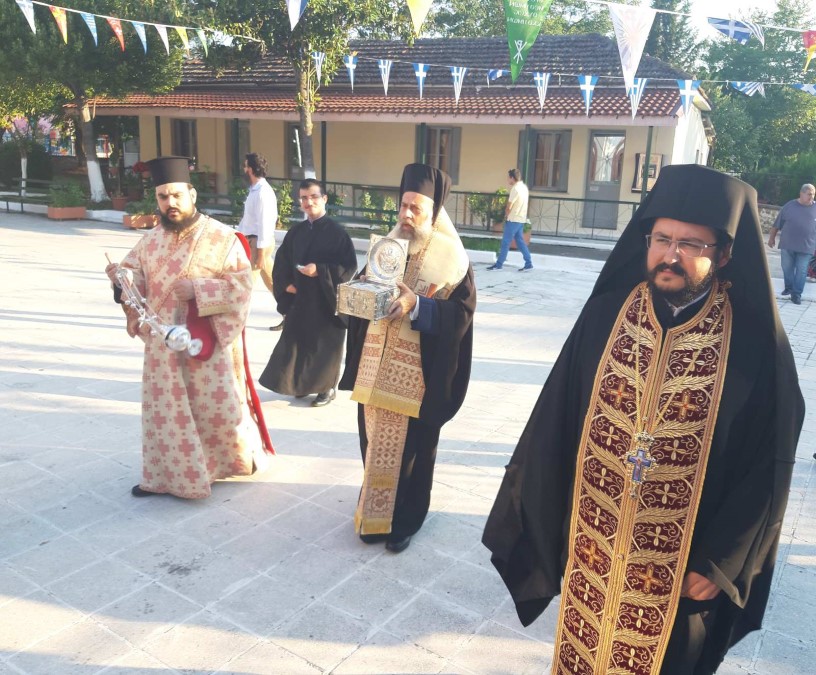 ΚΑΡΔΙΤΣΑ: Υποδοχή αποτμήματος λειψάνου της Αγίας Παρασκευής