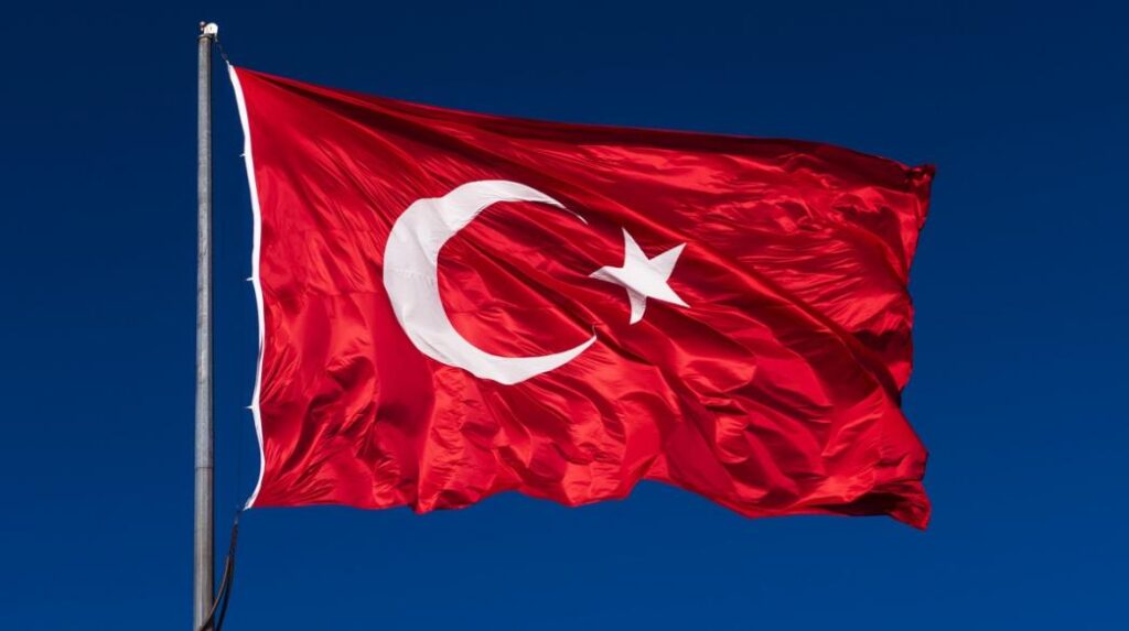 Η Τουρκία “αφρίζει” για την αντίδραση της Ελλάδας για την Αγία Σοφία