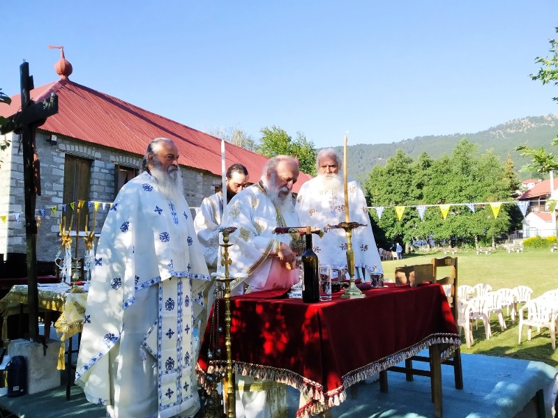 Γιόρτασε η Μεγάλη Παναγιά στη Σαμαρίνα