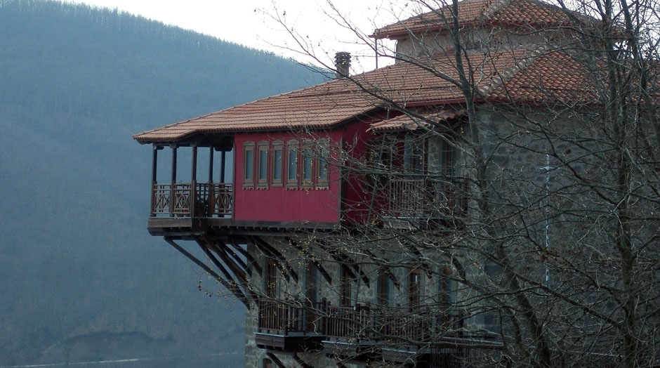 Ιερά Μονή Κορώνης: «Το στέμμα των Αγράφων» (Β’ Μέρος)