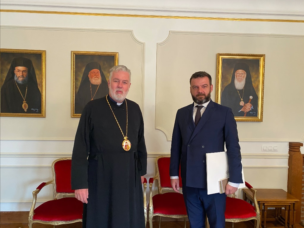 Ο Γεν. Πρόξενος της Ελλάδας στις Βρυξέλλες στον Μητροπολίτη Βελγίου