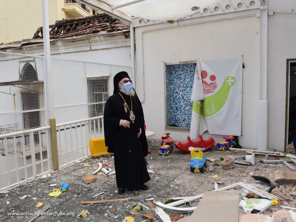 البطريرك يوحنا العاشر في زيارة تفقدية لبيروت