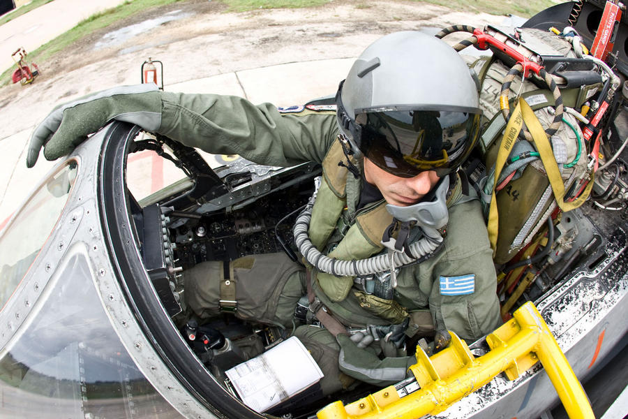 “Παραδίδοντας στα παιδιά μας το ίδιο απόθεμα εθνικής αξιοπρέπειας και υπερηφάνειας”