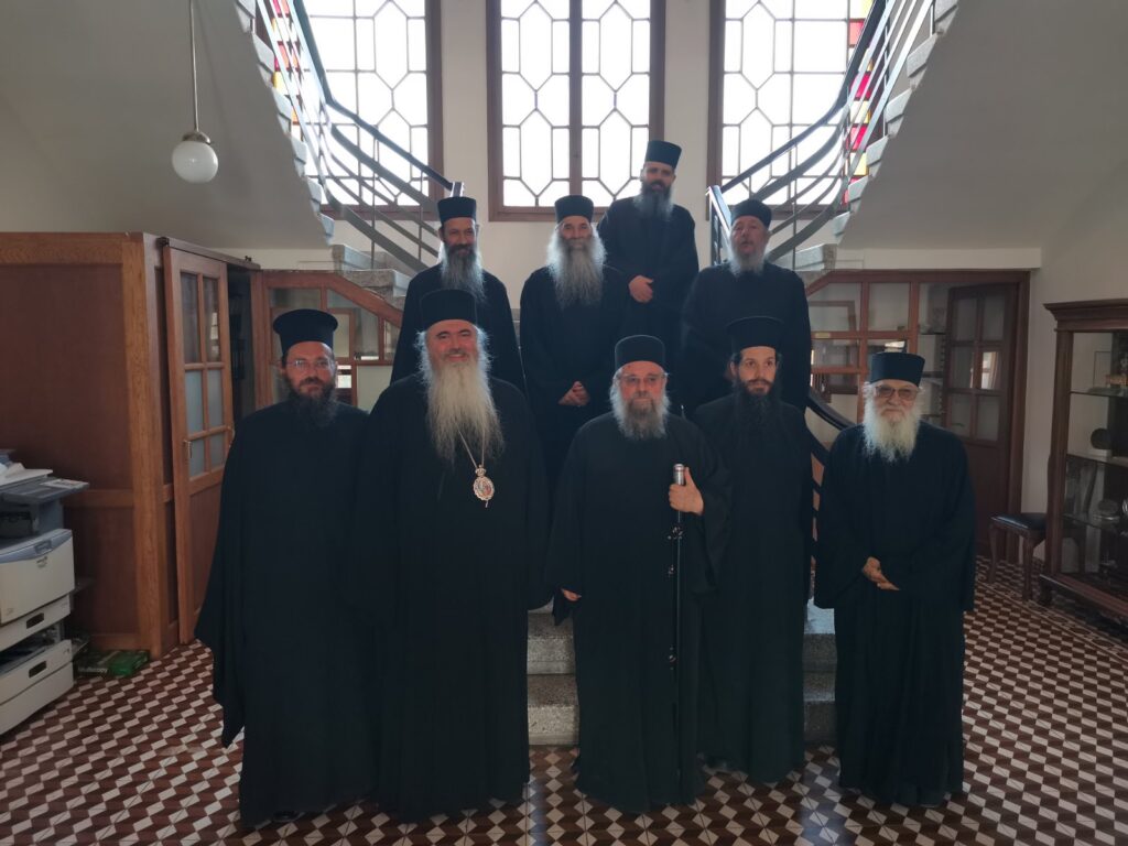 Στο Άγιον Όρος αντιπροσωπεία της Ιεράς Συνόδου