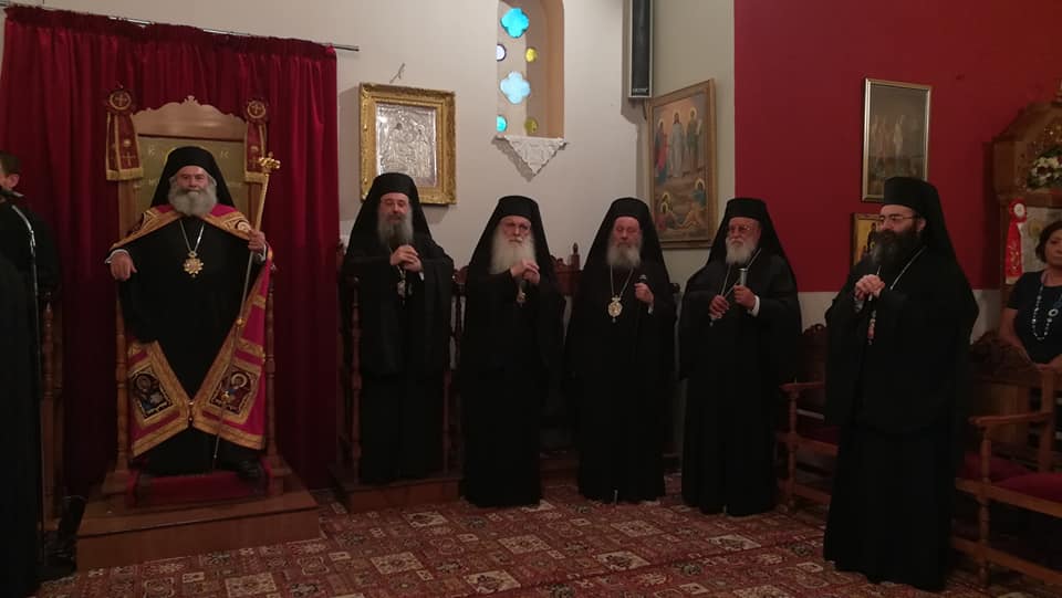 Εσπερινός ονομαστηρίων Μητροπολίτη Μαντινείας και Κυνουρίας