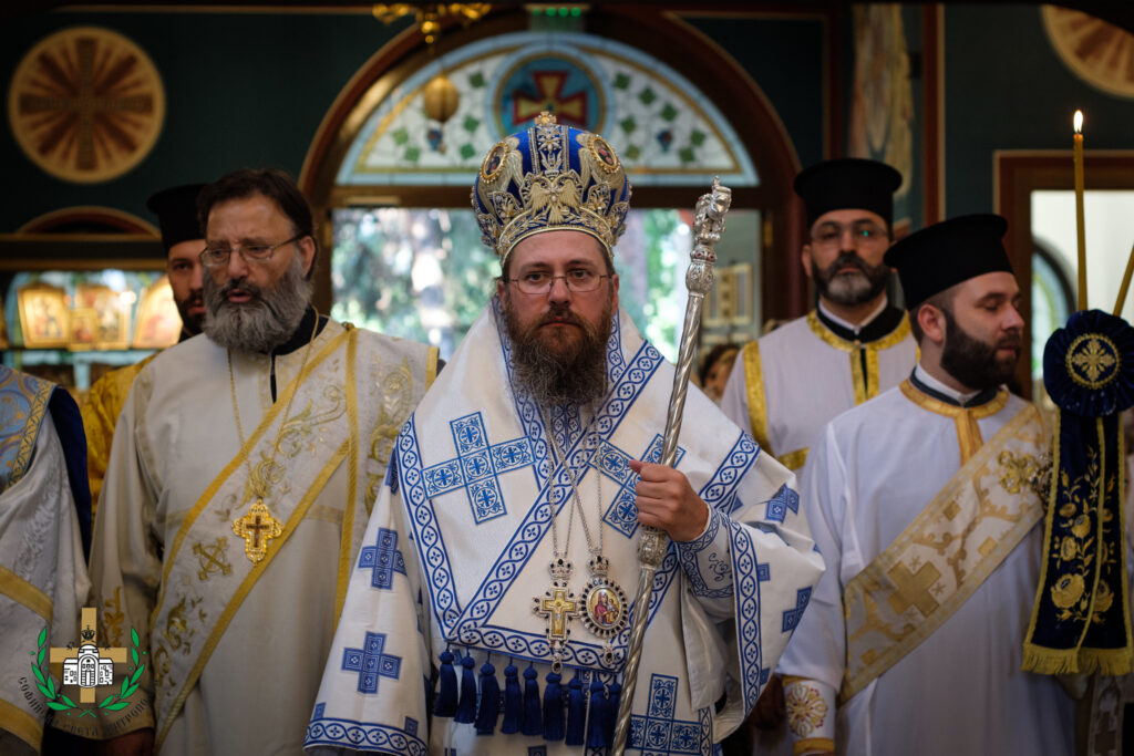 Архиерейска литургия и свещеническо ръкоположение в началото на Богородичния пост