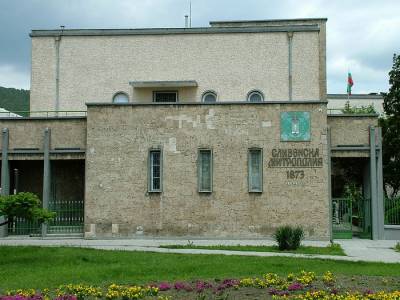 Предстоят кадрови промени в администрацията на Сливенска митрополия