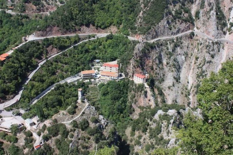 Με λιγότερο κόσμο και χωρίς λιτανεία πανηγύρισε η Προυσιώτισσα