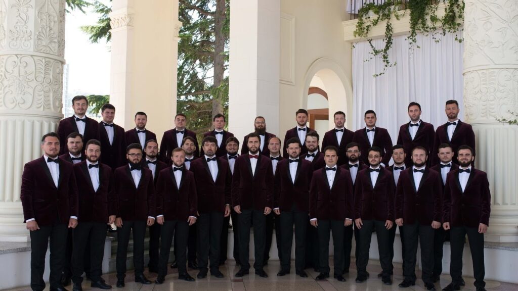 Strângere de fonduri: Sofia Vicoveanca și Corala Armonia concertează pentru o familie fără locuință
