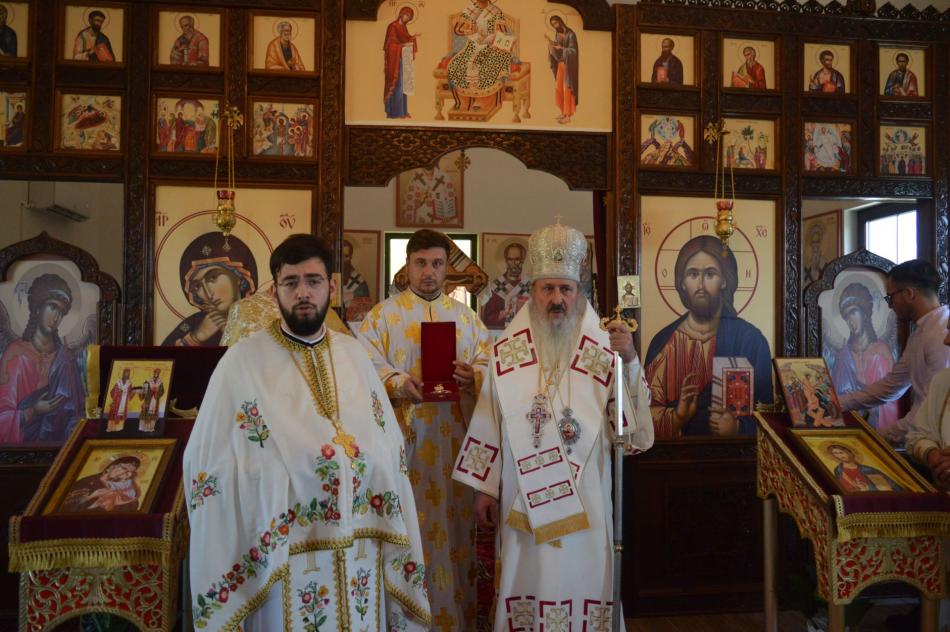 ÎPS Părinte Mitropolit a oficiat Sfânta Liturghie în parohia “Sfinții Ierarhi Luca și Dionisie” din satul Elizavetovca, raionul Ungheni