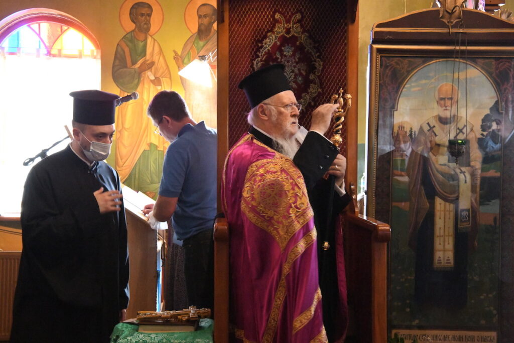Οικουμενικός Πατριάρχης: «Μεταλαμβάνοντας Σώμα και Αίμα Κυρίου, δεν υπάρχει κανένας κίνδυνος λήψης κορωνοϊού»
