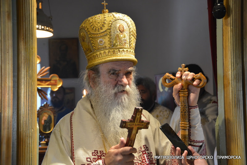 Монашење и Литургија у манастиру Горњи Брчели, богослужио Митрополит Амфилохије