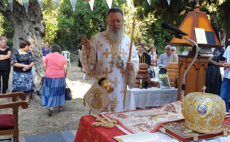 Στη διαλελυμένη Ι.Μ. του Οσίου Νικολάου ο Μητρ. Κορίνθου