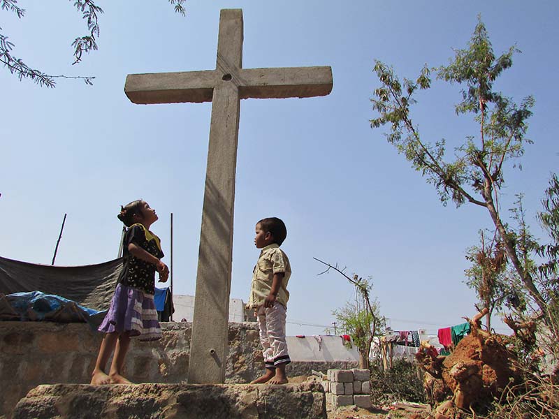 Τραγικές ώρες για τους Χριστιανούς στην Ινδία