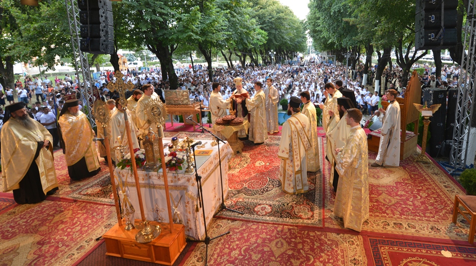 De Sf. Nifon, la Târgovişte vor fi premiaţi elevii merituoşi