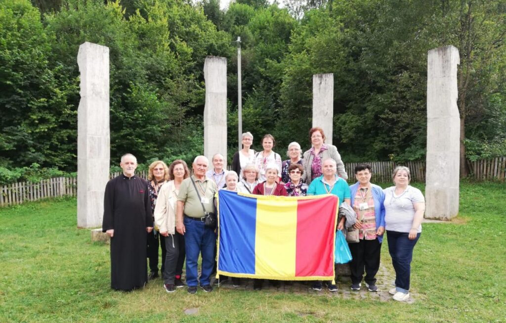 Credincioși ai Parohiei Balta Albă, pelerini în Ardeal și Maramureș