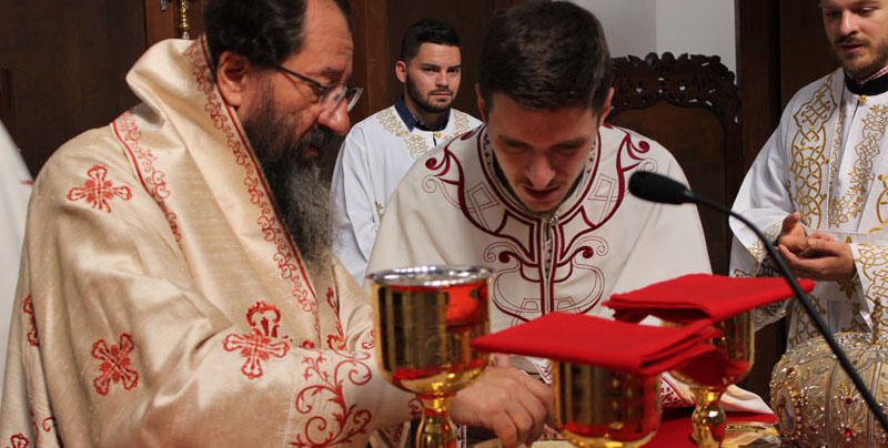 Рукоположење у храму Светог Саве у Краљеву