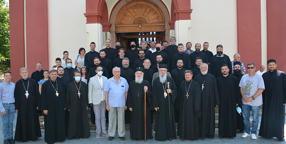 Serbian Patriarch Irinej visited Diocese of Sumadija