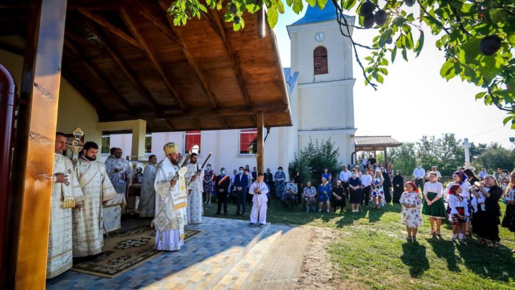 Slujiri arhiereşti în Episcopia Maramureşului şi Sătmarului