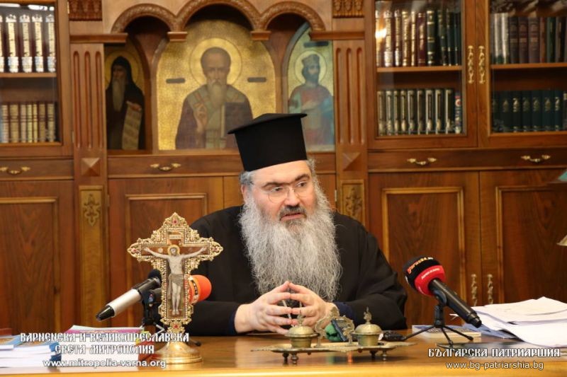 Митрополит Йоан се срещна с представители на варненските медии във връзка с настъпващия ремонт на Катедрален храм “Успение Богородично”