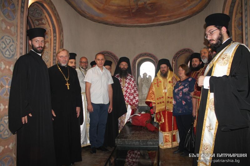 Храм-паметникът “Св. Троица” в село Гюешево стана на 90 години