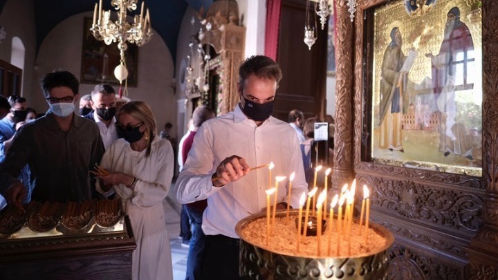 Greek PM Mitsotakis observes Dormition Day with his family on island of Crete