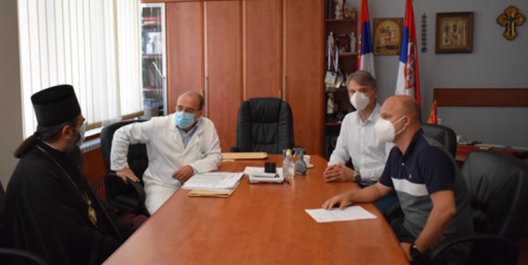 A small token of gratitude to heroic doctors