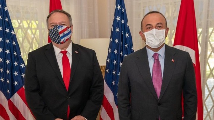 Πομπέο και Τσαβούσογλου συναντήθηκαν στο Σάντο Ντομίνγκο