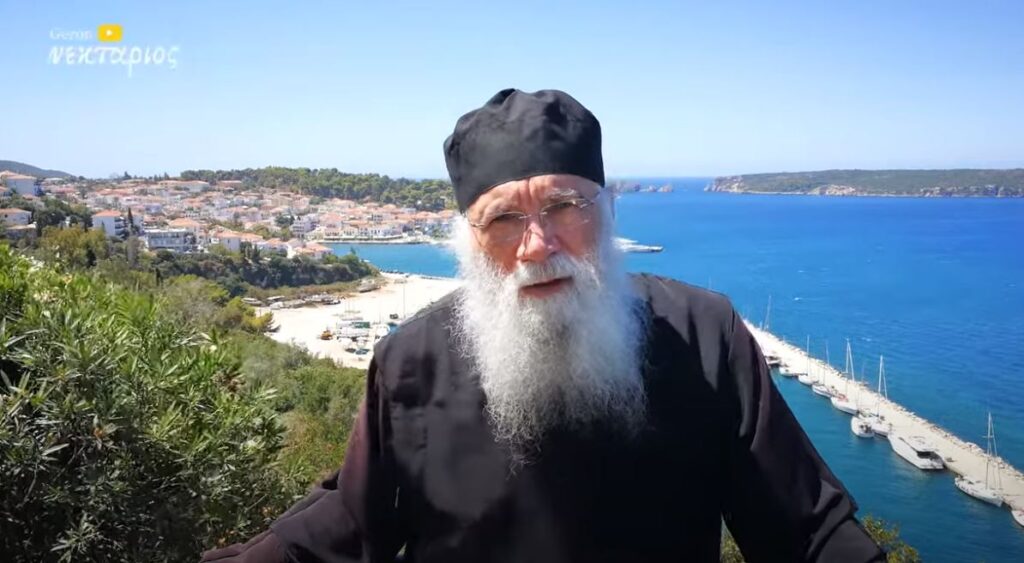 Γιατί ανάβουμε το κερί στην εκκλησία;