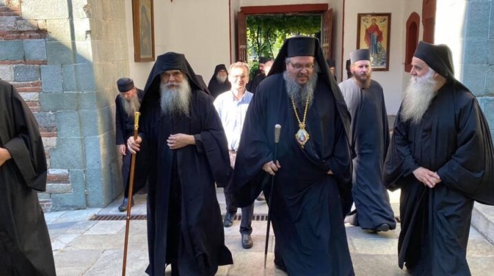 Στη Μονή Γρηγορίου ο Μητροπολίτης Λαρίσης