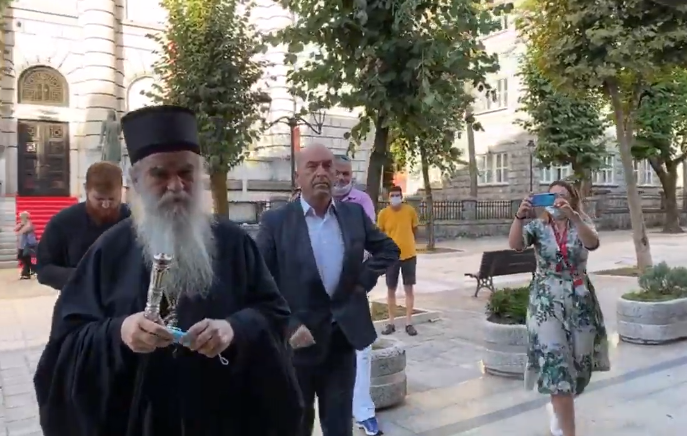 Στα 82 του χρόνια ψήφισε πρώτη φορά ο Μητρ. Αμφιλόχιος