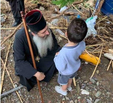 Τις πληγείσες περιοχές επισκέφτηκε ο Μητροπολίτης Φθιώτιδος