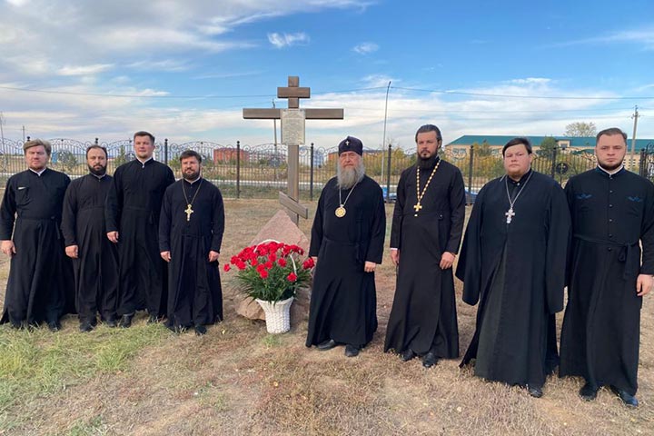 В праздник Собора новомучеников и исповедников Казахстанских митрополит Астанайский Александр совершил Литургию в Успенском соборе Нур-Султана