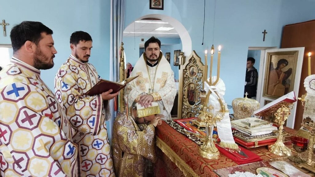 Episcopul Veniamin: Să înmulțim rugăciunea! Observ că ne îngrijim de viața de aici, dar uităm de suflet