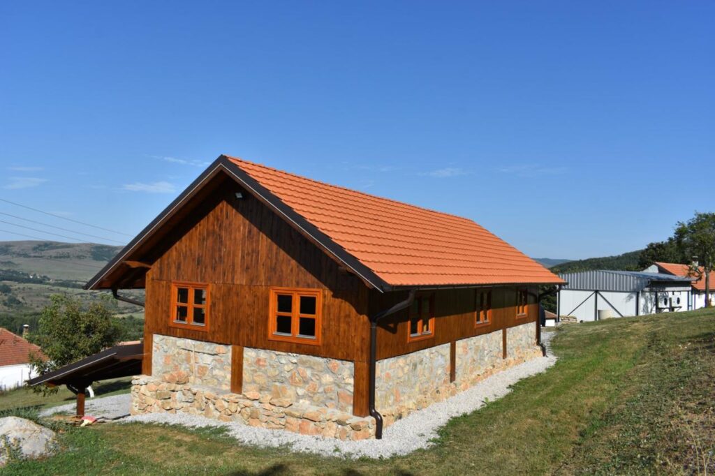 Нова сушара за село Извор на КиМ