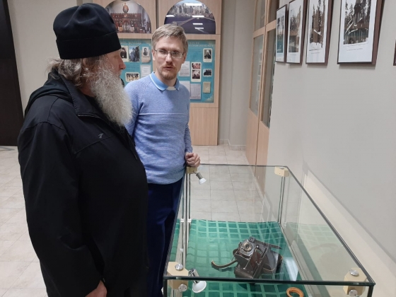 «Царская обитель через призму прошлого»: в монастыре на Ганиной яме открылась фотовыставка в честь 20-летнего юбилея