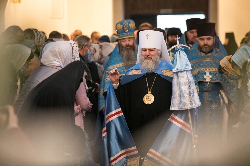 МИТРОПОЛИТ ХАНТЫ-МАНСИЙСКИЙ И СУРГУТСКИЙ ПАВЕЛ СОВЕРШИЛ ЧИН ВЕЛИКОГО ОСВЯЩЕНИЯ СОБОРНОГО ХРАМА ЖЕНСКОГО МОНАСТЫРЯ В ЧЕСТЬ ИКОНЫ ПРЕСВЯТОЙ БОГОРОДИЦЫ «УМИЛЕНИЕ» Г. СУРГУТА