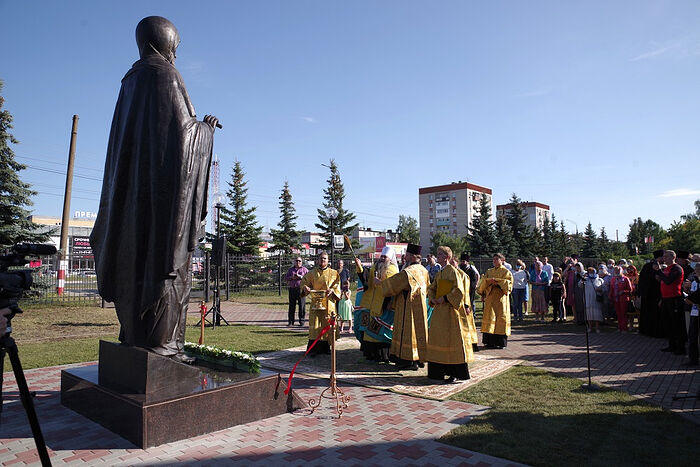 В НИЖЕГОРОДСКОЙ ЕПАРХИИ ОТКРЫТ ПАМЯТНИК ПРЕПОДОБНОМУ АНТОНИЮ ВЕЛИКОМУ